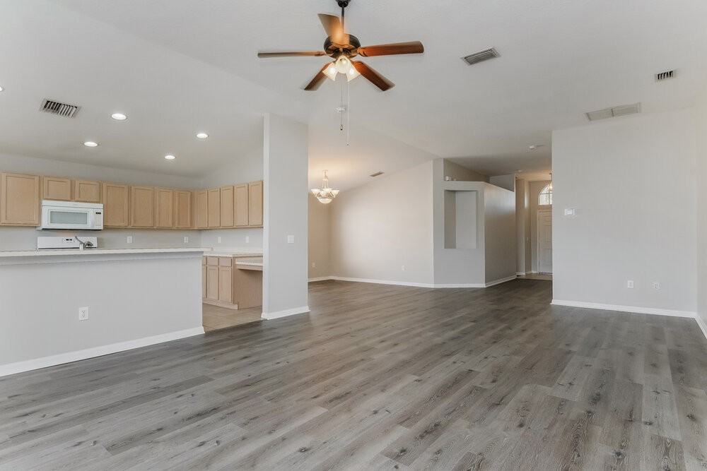 6613 Cambridge Park Dr - Photo 3 of 16