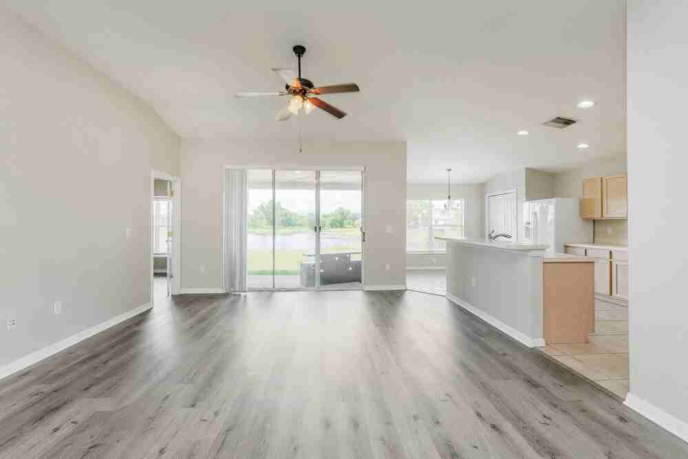 6613 Cambridge Park Dr - Photo 4 of 16