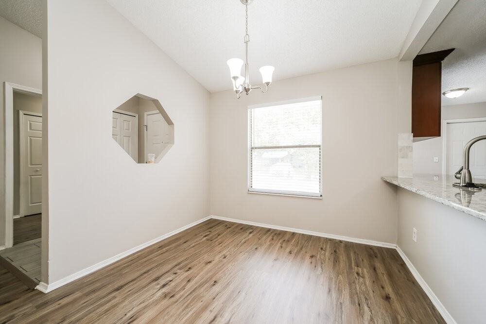 593 Benjamin Harrison St - Photo 5 of 16