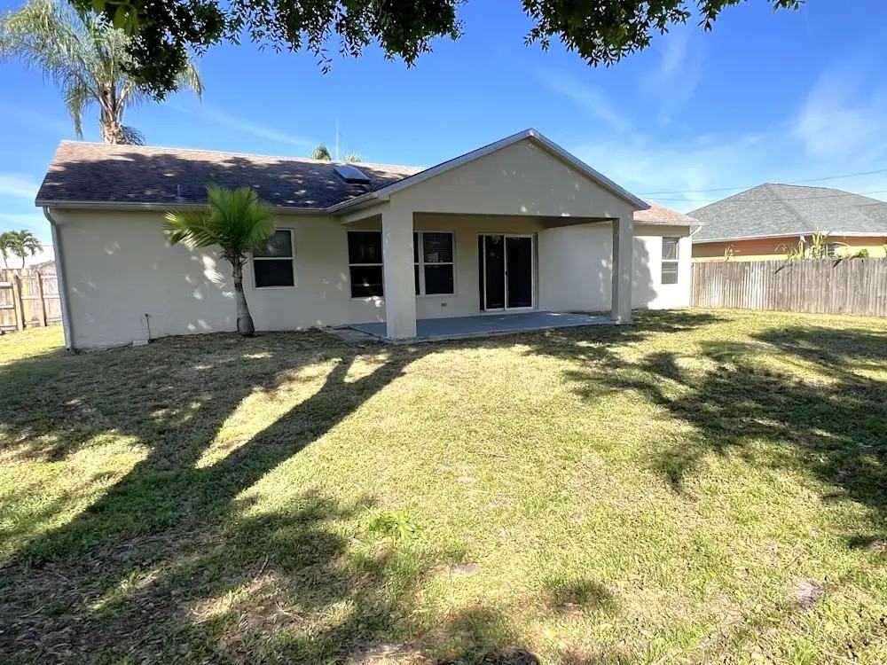 2441 Southwest Lafayette Street - Photo 7 of 7
