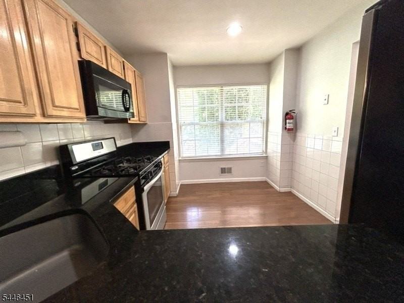 36 Mindy Dr - Photo 6 of 25