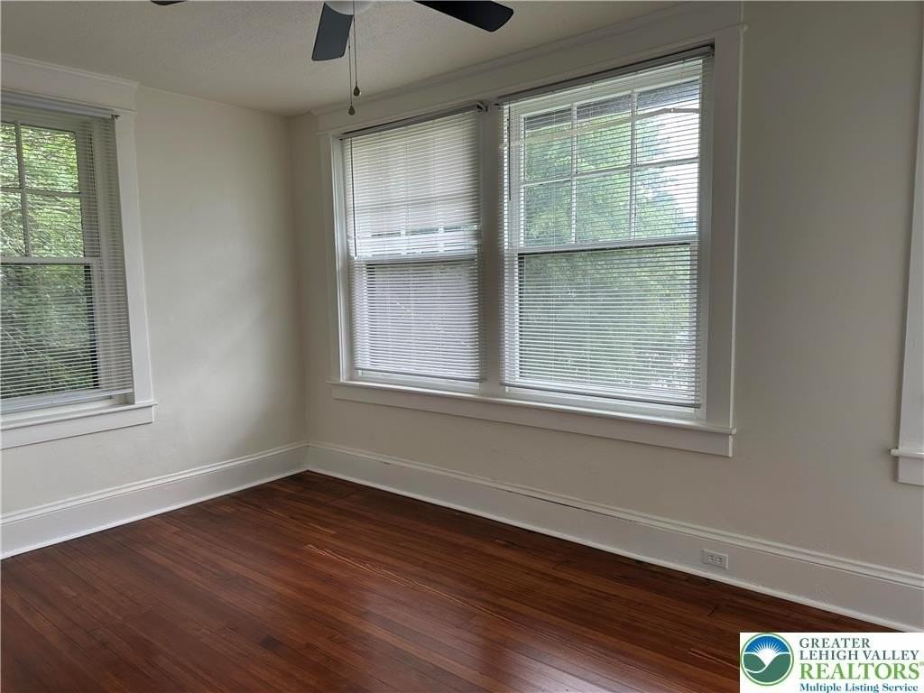 1722 W Market St #2B - Photo 5 of 11