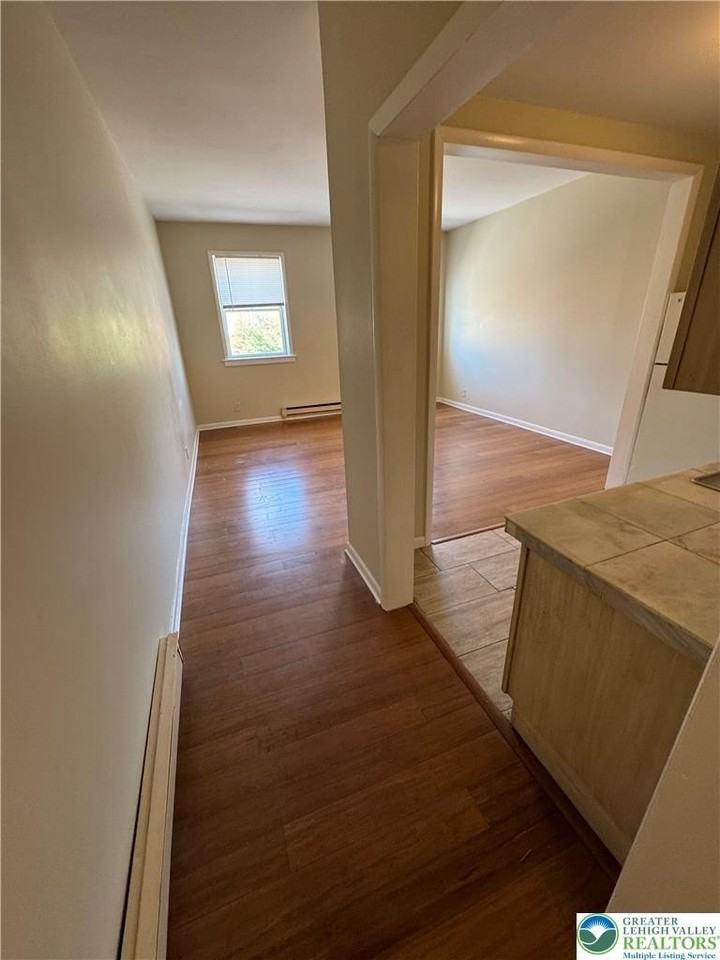 228 Northampton St #3 - Photo 6 of 11