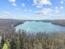 316 Vista On The Lk - Photo 1 of 1