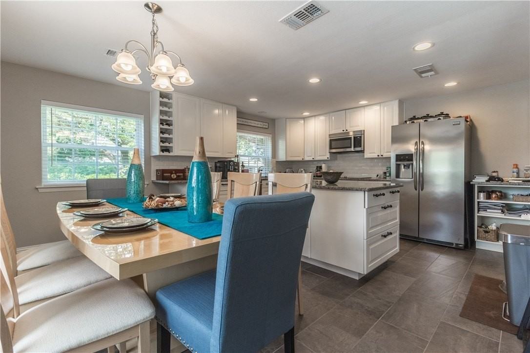 2719 Whispering Trail Cir - Photo 5 of 9