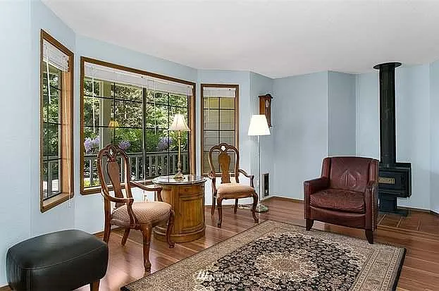 2525 Ne 95th St #1 - Photo 6 of 22