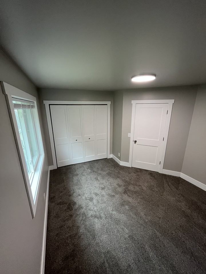 8002 Green Meadow Ct #8002 - Photo 6 of 10