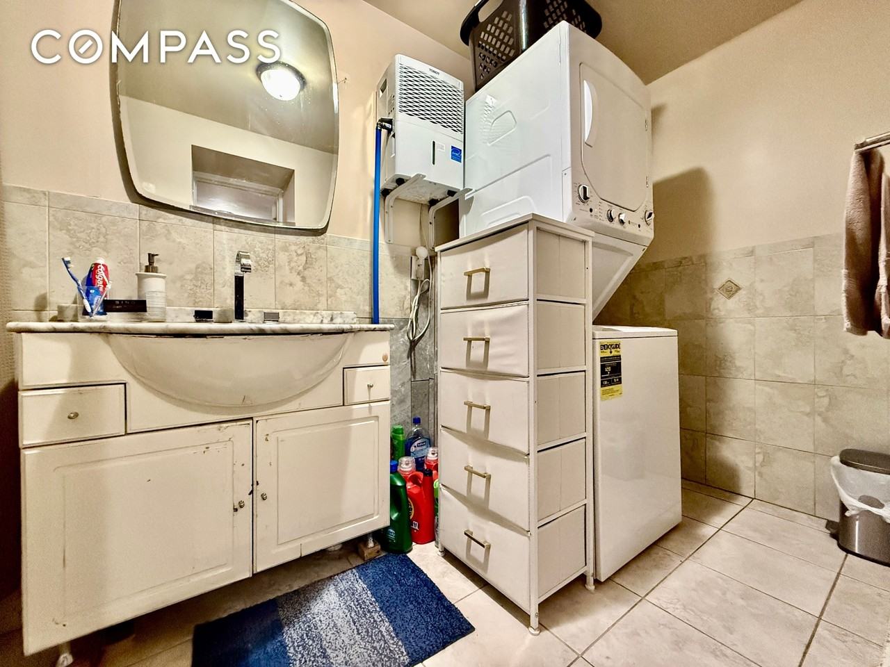 11 Sydney Pl #1 - Photo 6 of 6