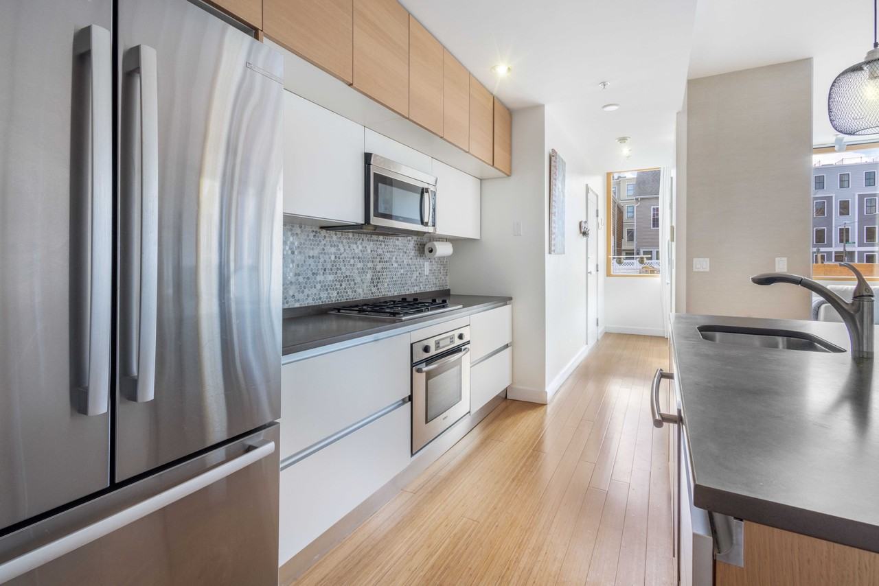 210 Bolton St #6 - Photo 6 of 24