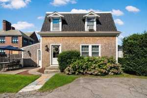 featured image of 147 Evarts St