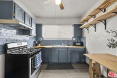 3611 Whiteside St - Photo 1 of 1