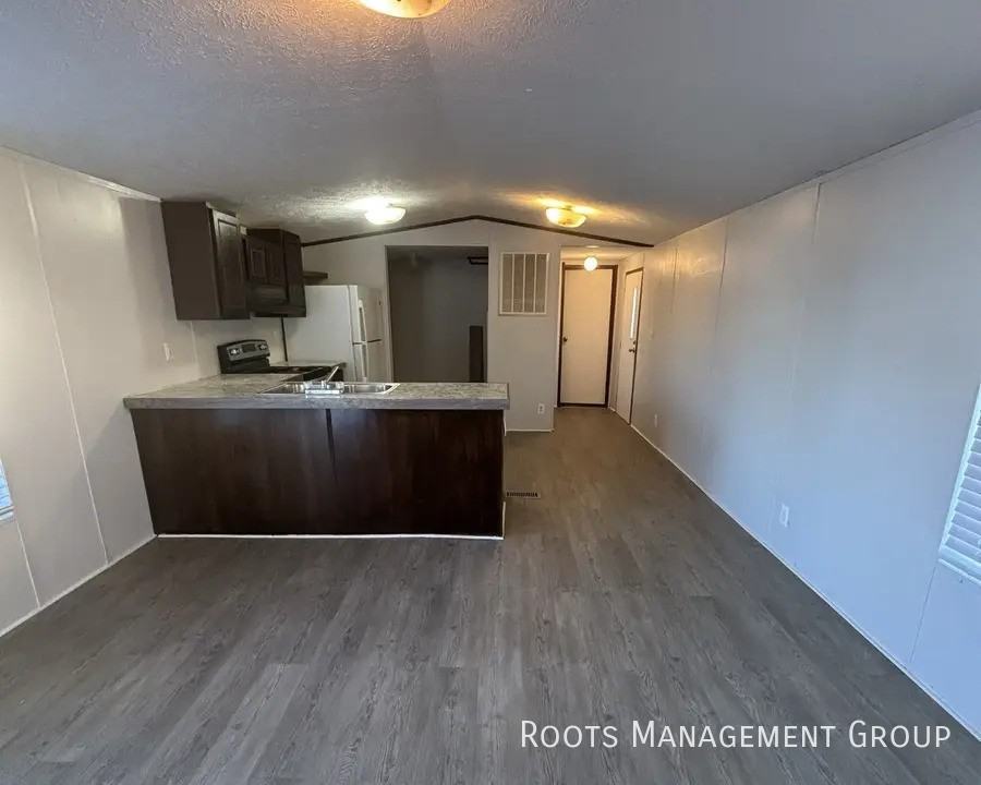 13 Casey Rd #13C - Photo 2 of 5