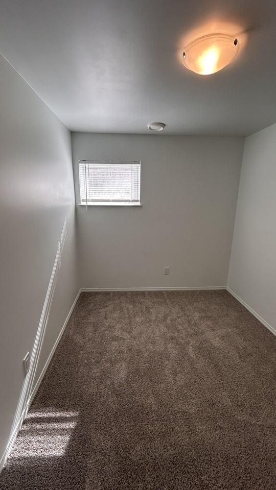 12521 77 St Nw - Photo 6 of 17