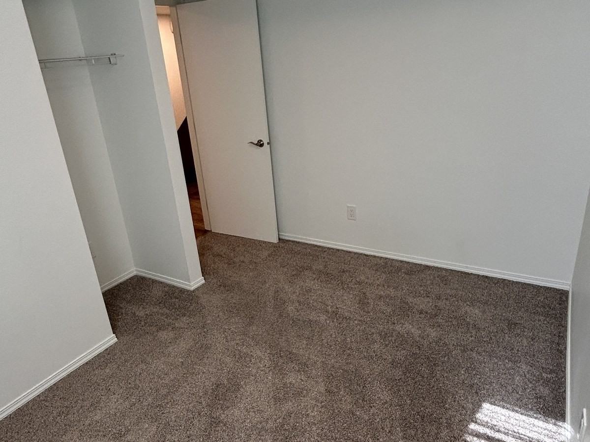 SF292 – 11935 46 Street NW | Multiple Units Available | 1 MONTH FREE - Photo 7 of 16
