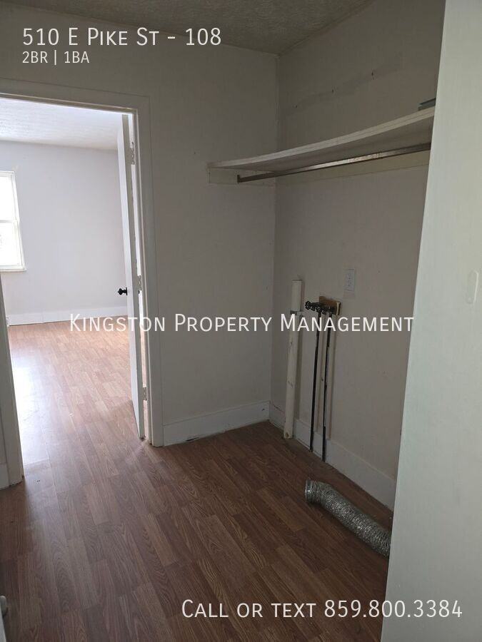510 E Pike St #108 - Photo 3 of 8