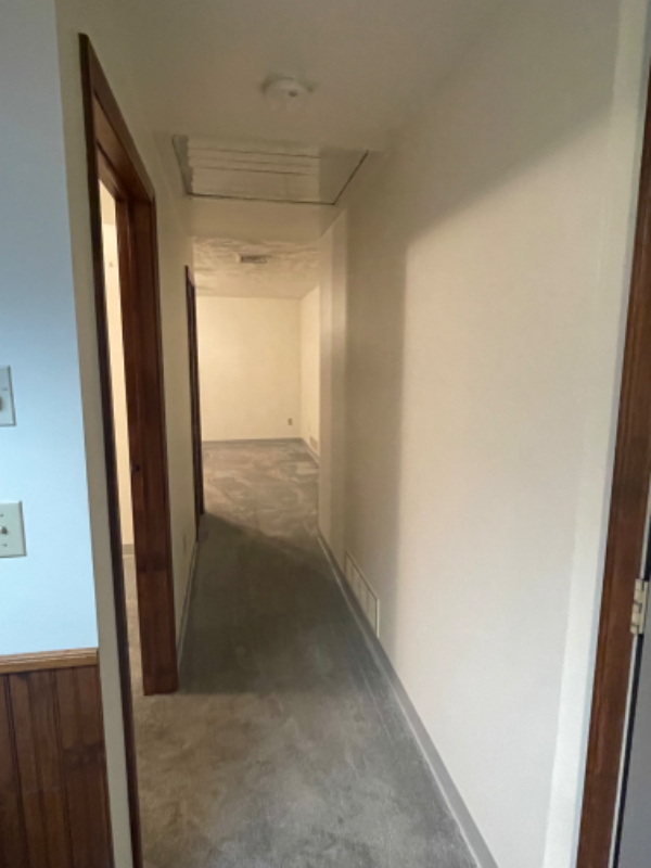 145 Caledonia St - Photo 5 of 16