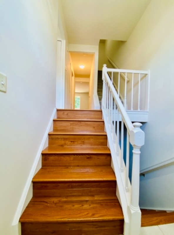 10690 High Beam Ct - Photo 2 of 32