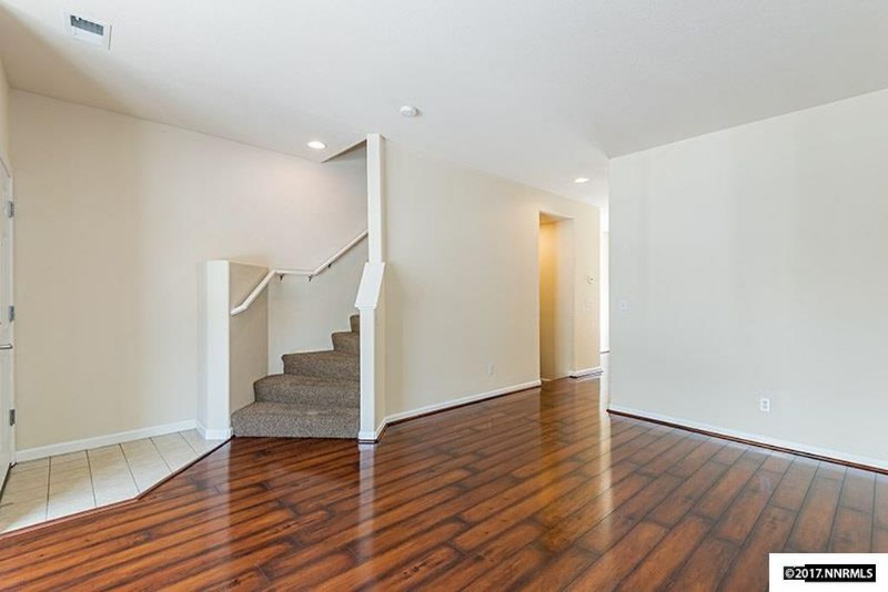 4270 Amber Marie Ln - Photo 6 of 15