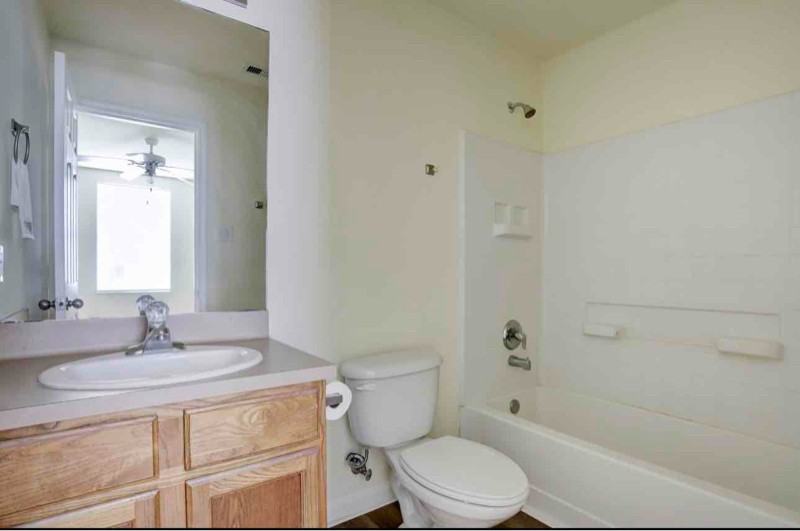 23339 High Point St #A - Photo 4 of 7