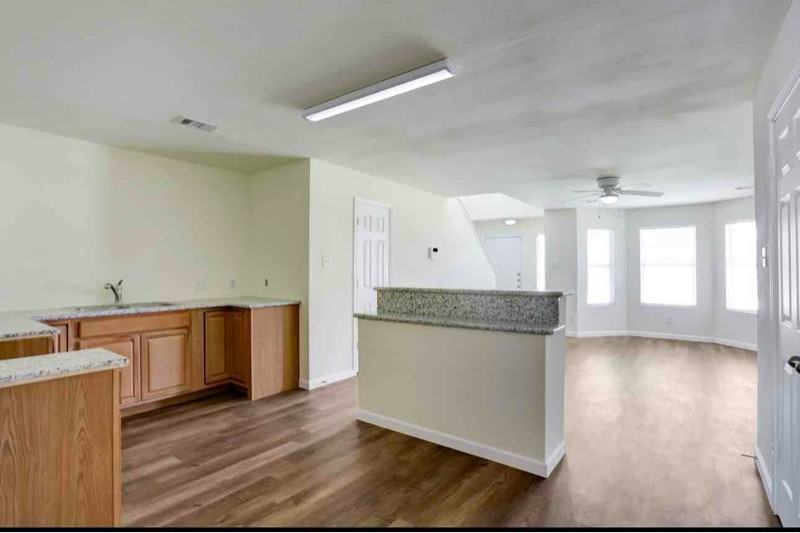 23339 High Point St #A - Photo 6 of 7