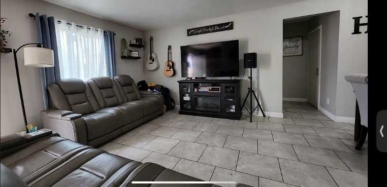3671 Villa Knolls East Dr - Photo 4 of 12
