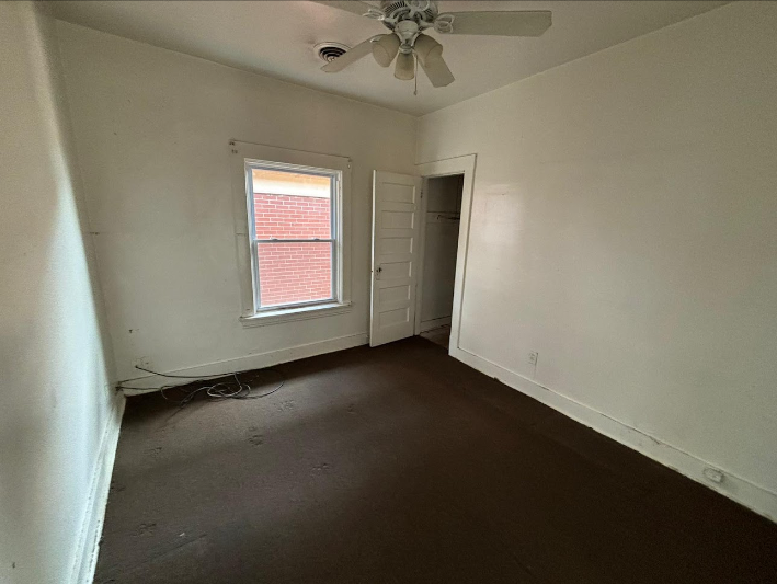 218 Giffin Ave #1 - Photo 3 of 6