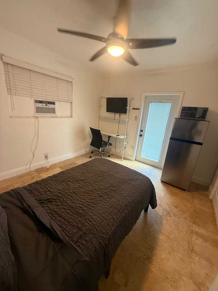Ne 6th Ter - Photo 2 of 12