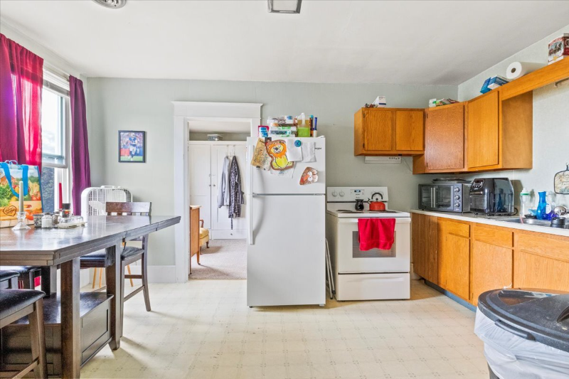 364 Cleveland Ave #104 - Photo 4 of 7