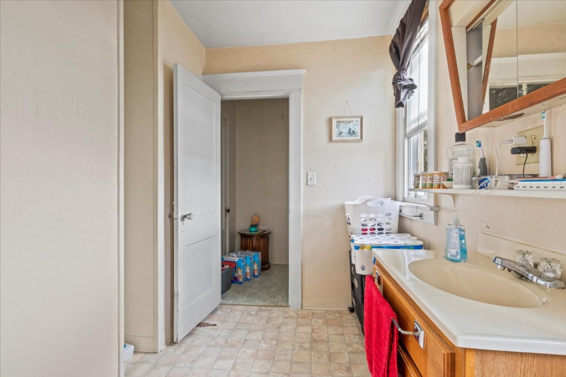 364 Cleveland Ave #104 - Photo 7 of 7