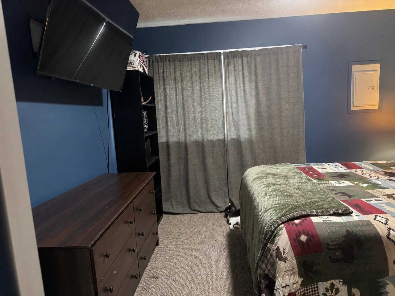 3264 Broad St #4 - Photo 4 of 11