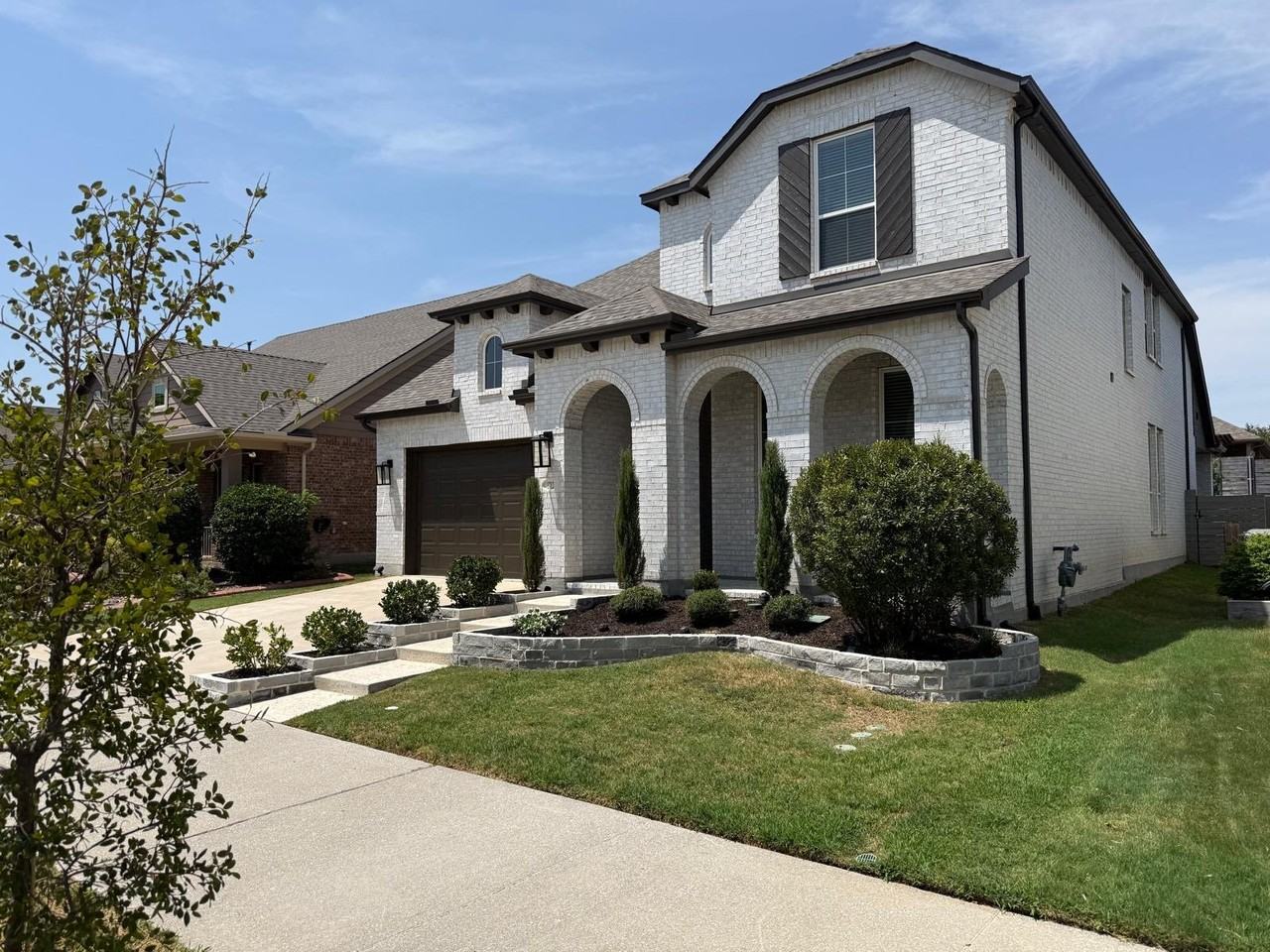 1712 Homestead Way - Photo 3 of 39