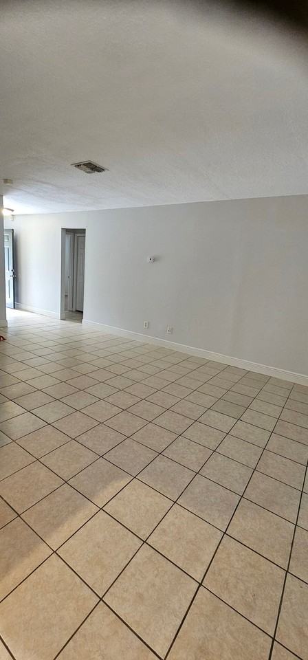 2521 Rio Pinar Lakes Blvd - Photo 3 of 31