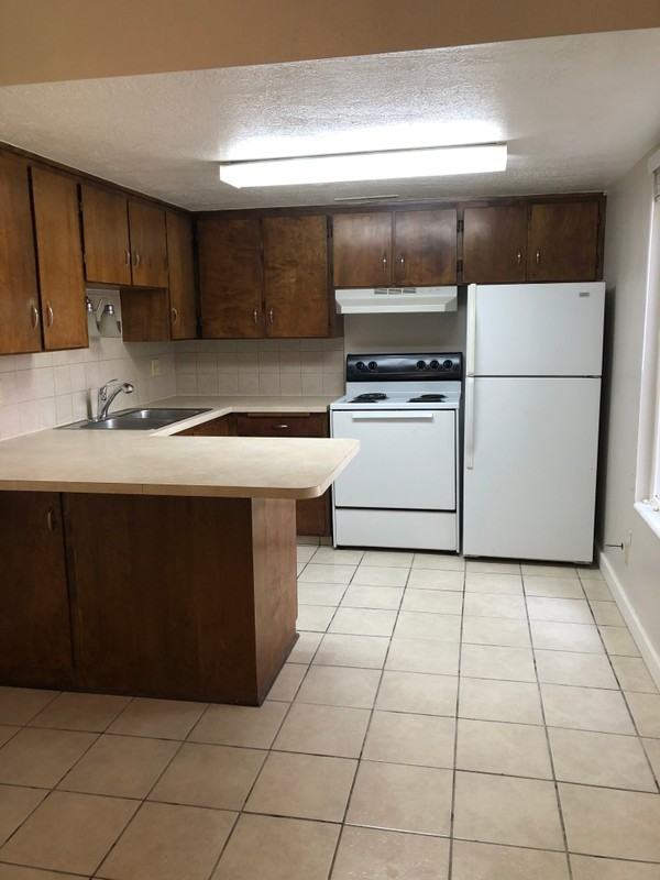 1265 Ne #1 - Photo 2 of 11