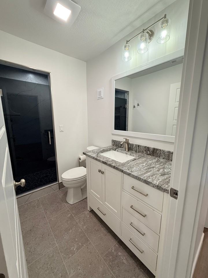 10252 S Jordan Creek Dr #1 - Photo 4 of 12