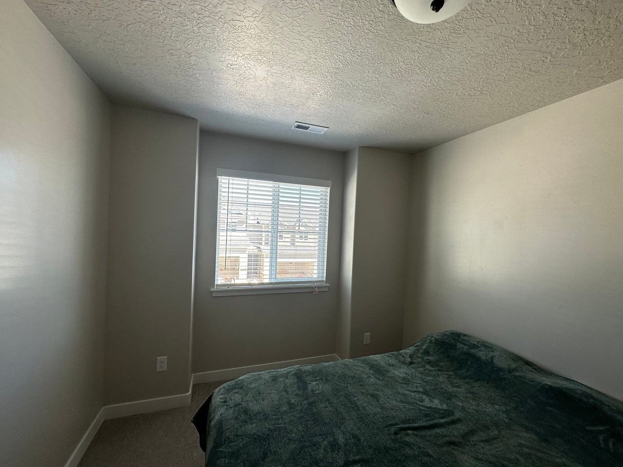 4035 W Harper Ln - Photo 3 of 20