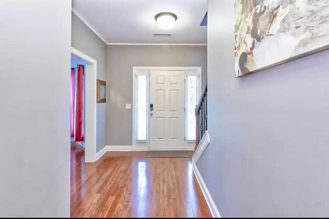 219 Rowlette Cir - Photo 5 of 16