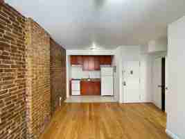 featured image of 568 W 187th St #3