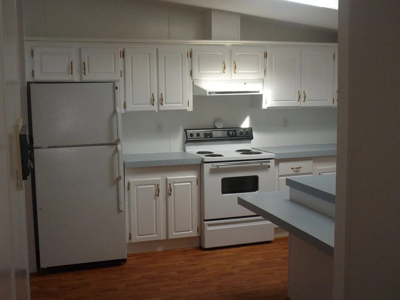 4530 Skyline Dr - Photo 5 of 13
