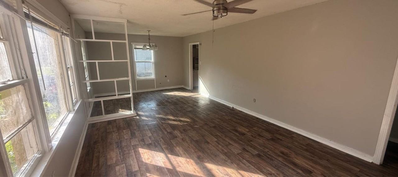 314 Clubview Dr - Photo 2 of 16