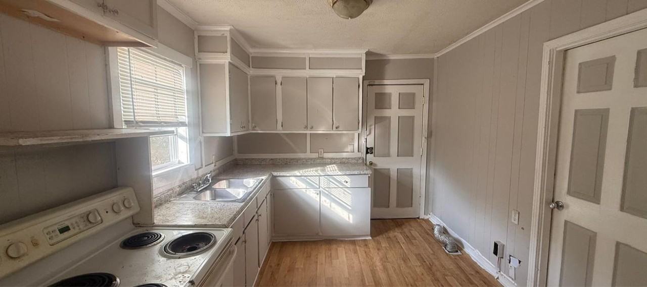 314 Clubview Dr - Photo 4 of 16