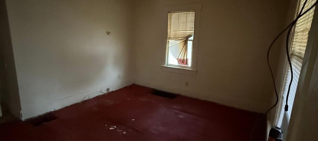 1652 E Hickory St - Photo 5 of 15