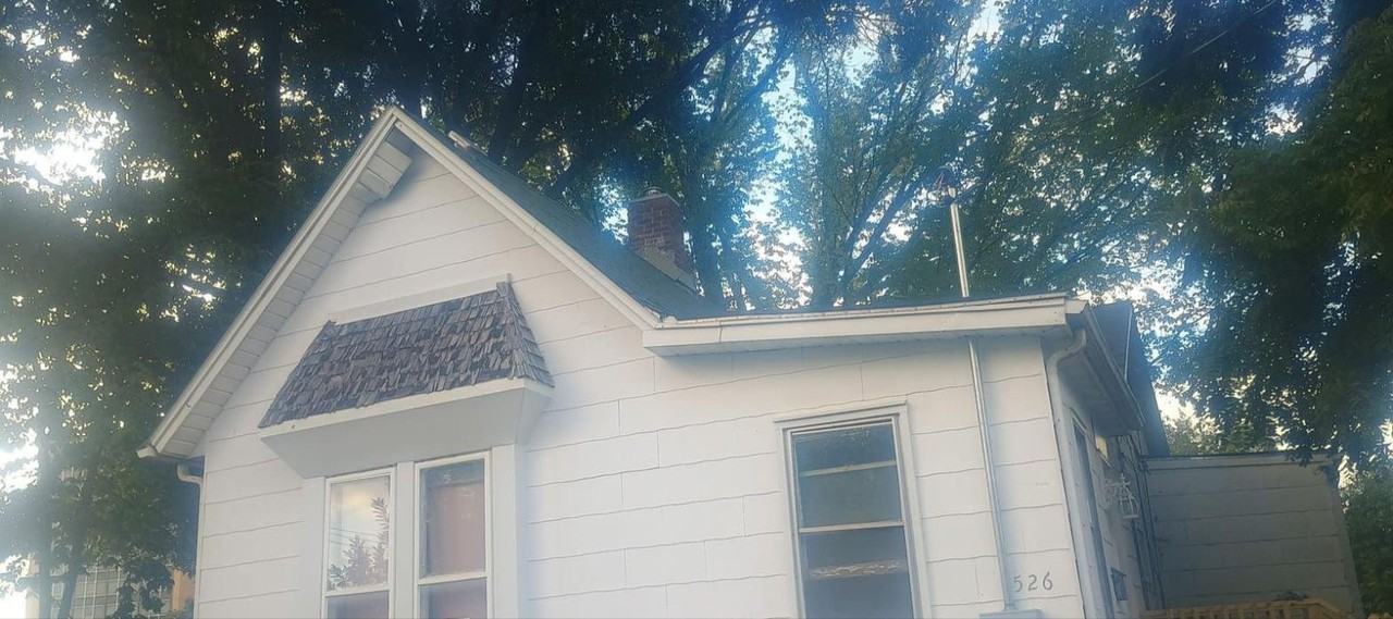526 W Chandler St - Photo 6 of 20