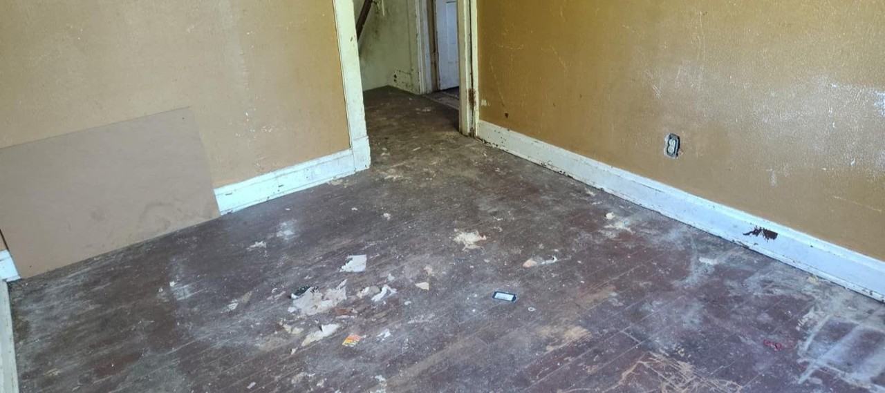 5257 Alcott Ave - Photo 2 of 10