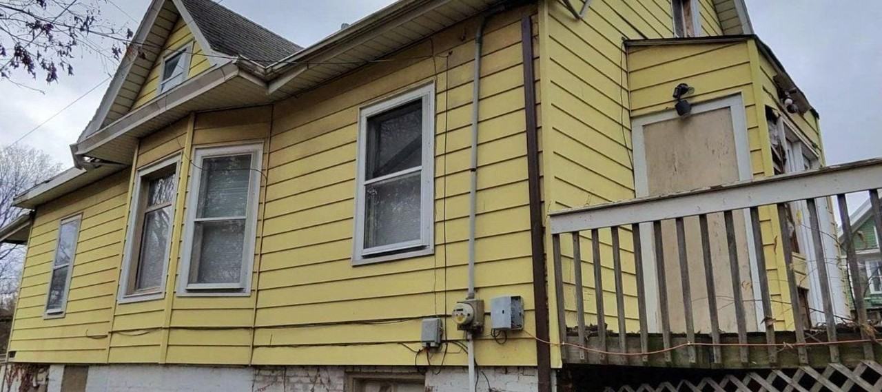 406 Morton St - Photo 4 of 20