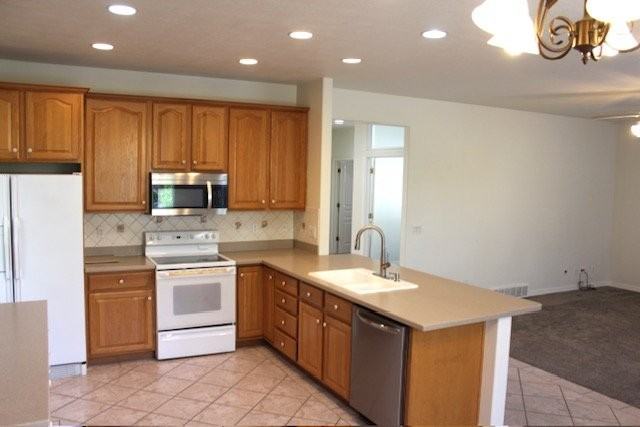 1194 E Hawberry Cir #A - Photo 3 of 17