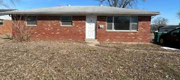 featured image of 907 Frontenac St