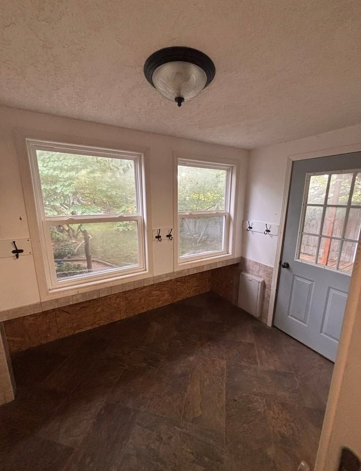 803 4th Ave - Photo 6 of 11