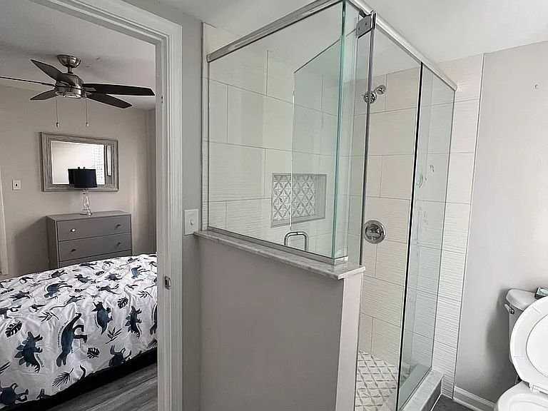 1525 William St #1 - Photo 7 of 15