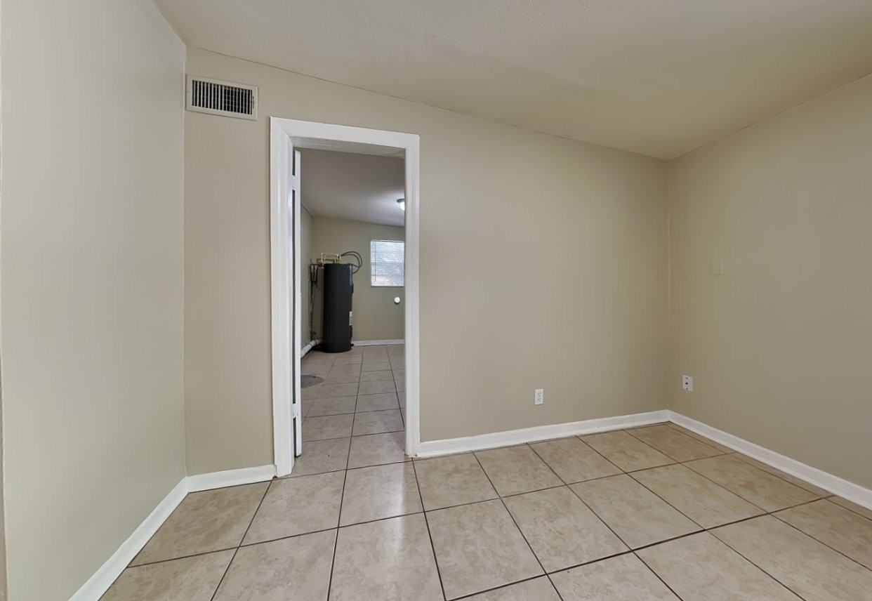 6336 E 17th Avenue Pkwy - Photo 5 of 8