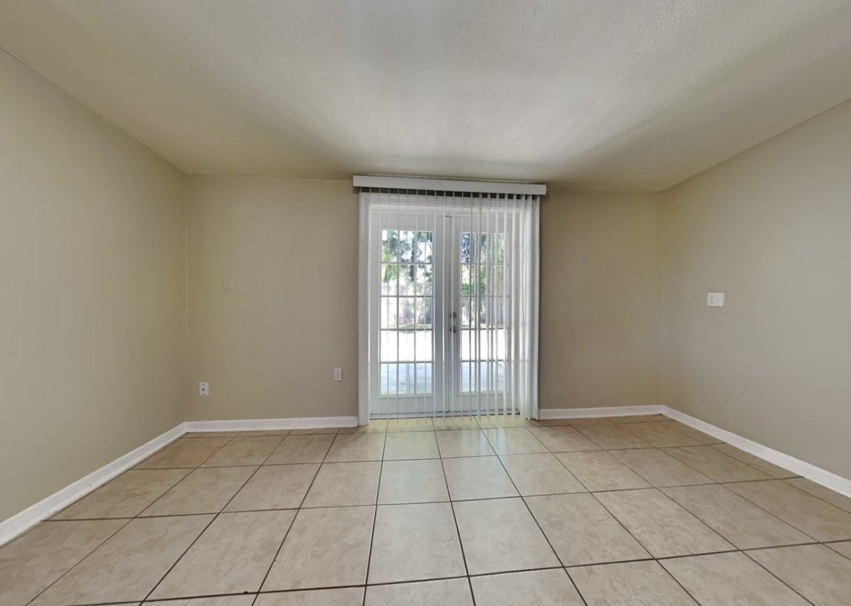 6336 E 17th Avenue Pkwy - Photo 6 of 8